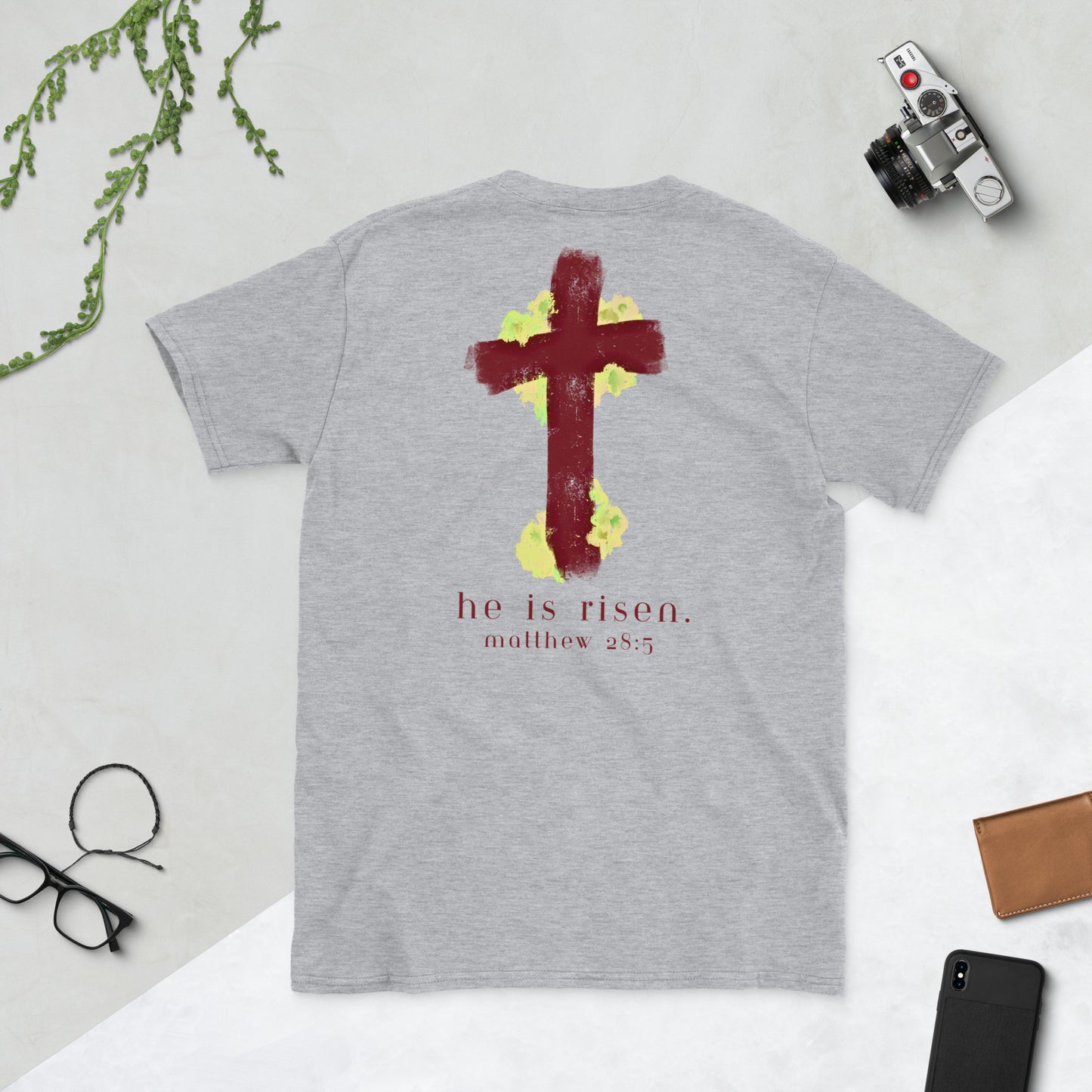 He is risen (painted cross) - Short-Sleeve Unisex T-Shirt